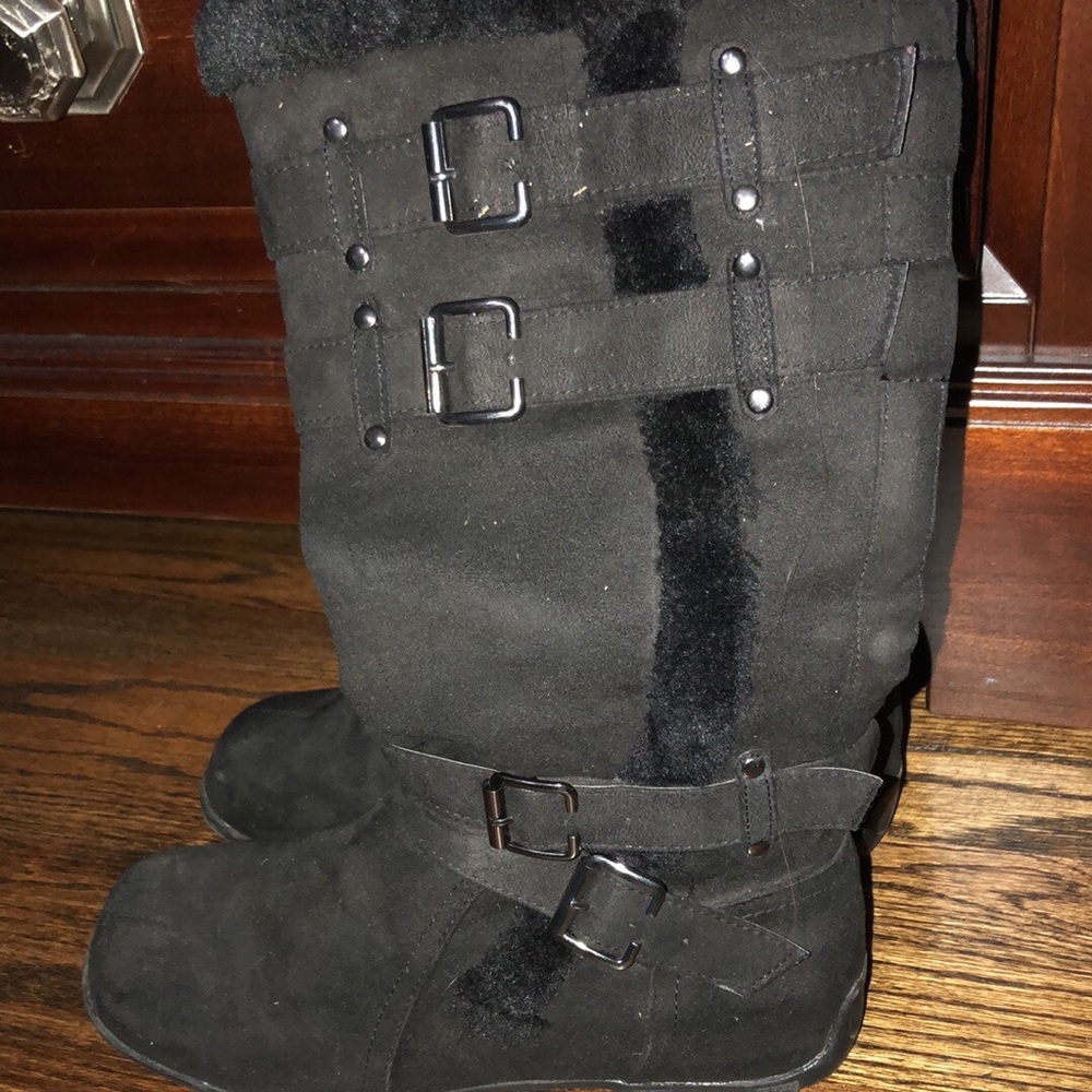 Womens 8.5 black boots